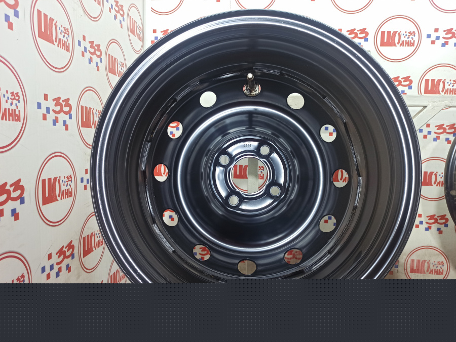 Новое Диск Стальной неоригинальный 6 JR15 4/100 50 d60.1 Черный (Колпачки) Ваз