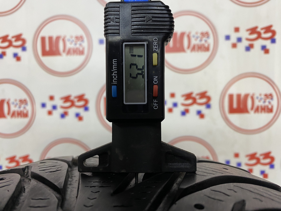 Шина Б/У 225/60 R18 Зима YOKOHAMA Ice Guard IG-35 Кат. 5