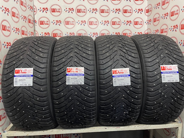 Шина Б/У 255/45 R19 Зима Шипы  NOKIAN HKPL-8/SUV-8 Кат. 3