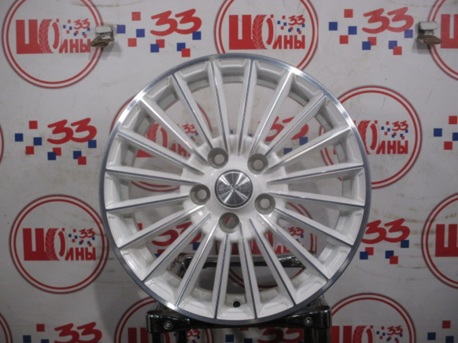 Новое Диск Литой неоригинальный 6 JR15 5/105 39 d56.5  (Колпачки)