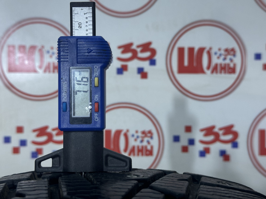 Шина Б/У 215/55 R17 Зима Шипы  Cordiant Snow Cross PW-2 Кат. 3