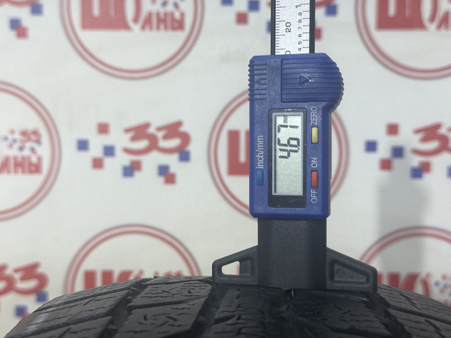 Шина Б/У 185/65 R15 Зима TOYO Observe GSi-6 Кат. 5