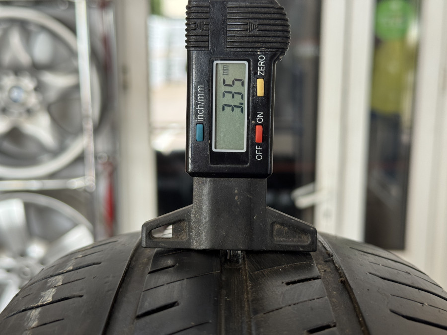 Шина Б/У 185/65 R15 Лето Maxxis MP10 Mecotra Кат. 5