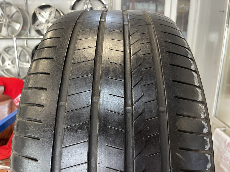 Шина Б/У 285/50 R20 Лето Bridgestone ALENZA 001 Кат. 4