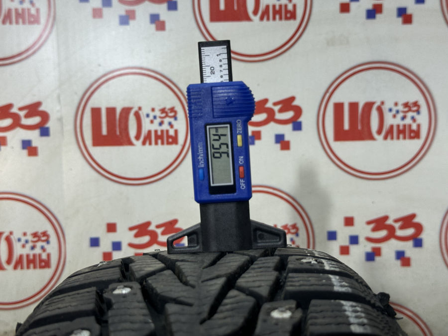 Шина Б/У 175/65 R14 Зима Шипы  Ikon Tyres Ikon Nordman 7 Кат. 2