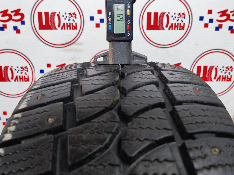 Шина Комплект Б/У 225/70 R15C Зима Kormoran VanPro износ около 33%
