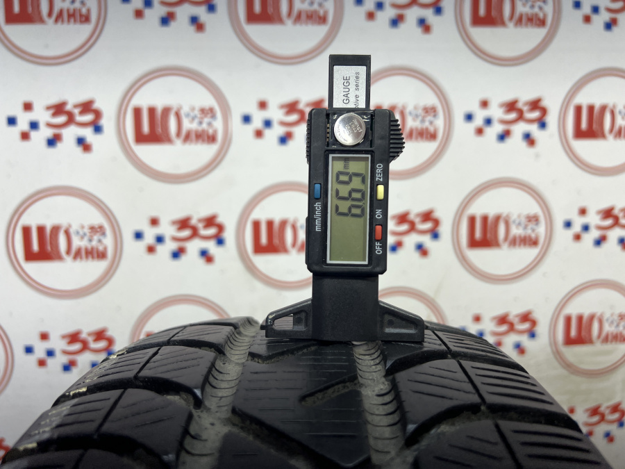 Шина Б/У 195/55 R15 Зима Pirelli Winter-210 SnowControl-3 Кат. 3