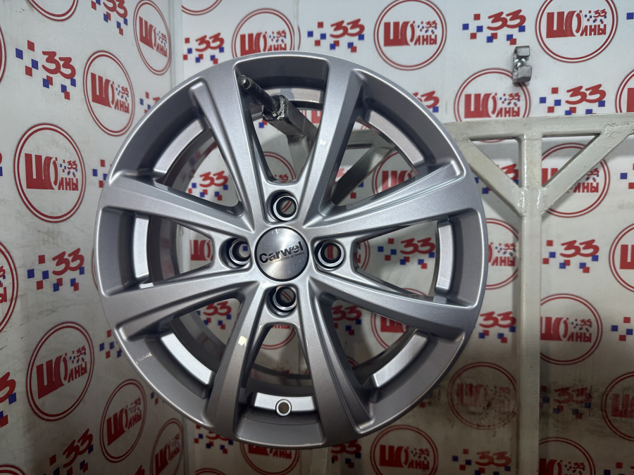 Новое Диск Литой неоригинальный R15  Kia