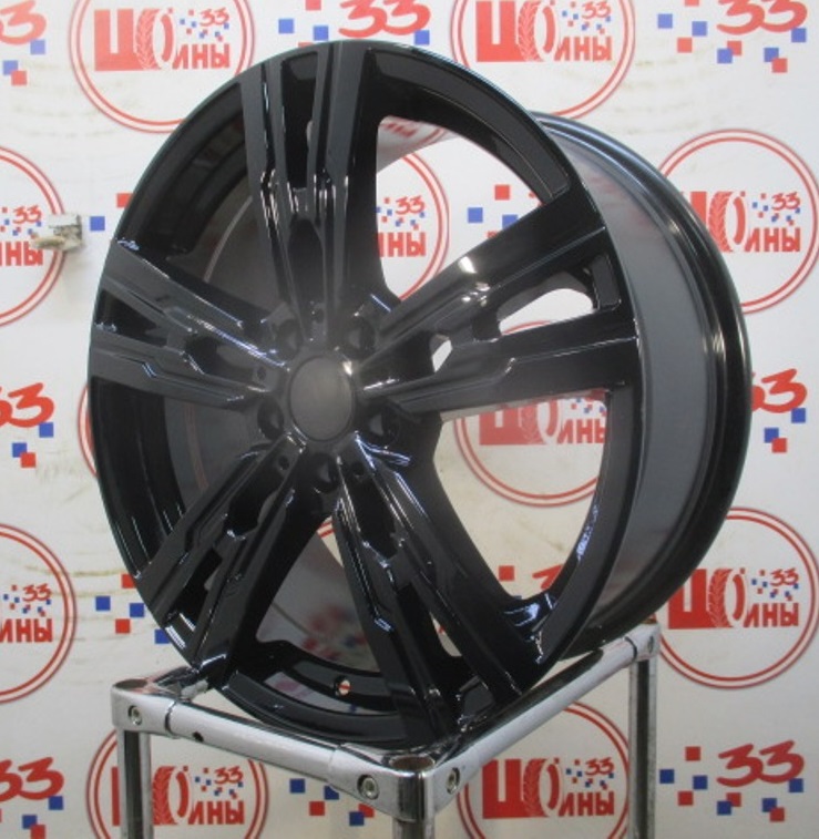Новое Диск Литой неоригинальный R18 RST R228