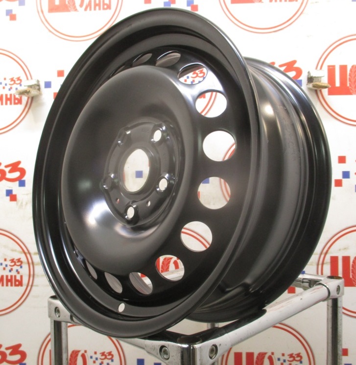 Новое Диск Стальной неоригинальный R15 Magnetto WV Jetta