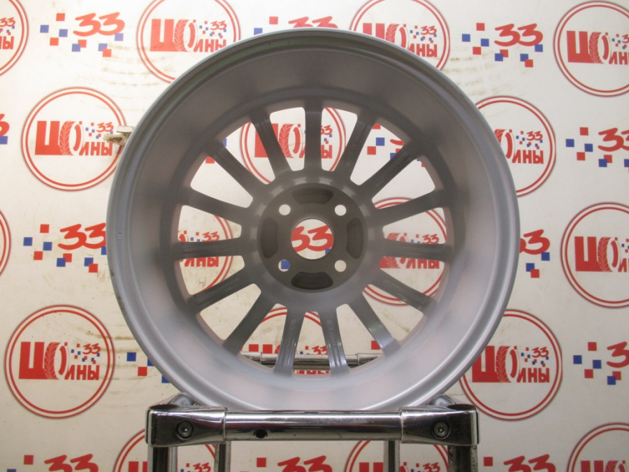 Б/У Диск Литой неоригинальный R15  Hyundai Кат.В
