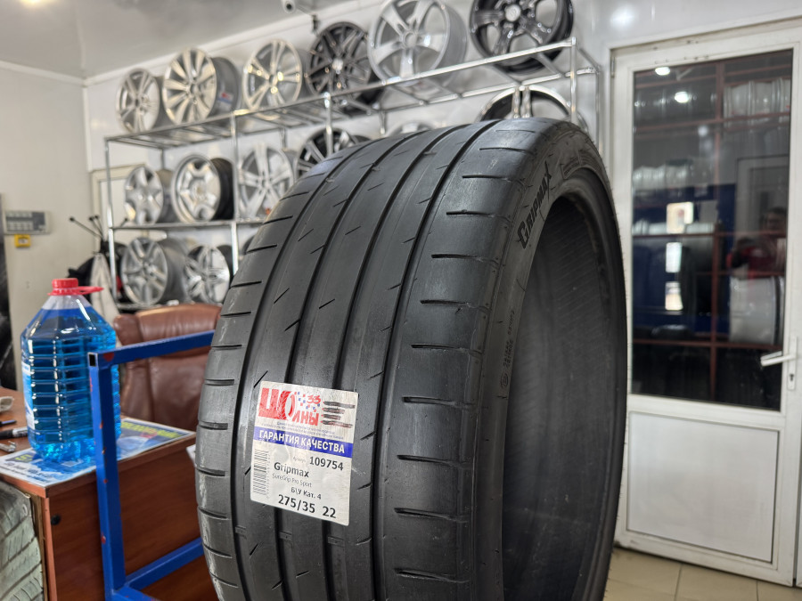 Шина Б/У 275/35 R22 Лето Gripmax SureGrip Pro Sport Кат. 4