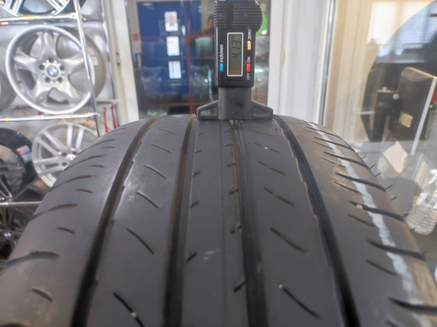 Шина Б/У 215/50 R17 Лето Dunlop SP Sport Maxx-050 Plus Кат. 5