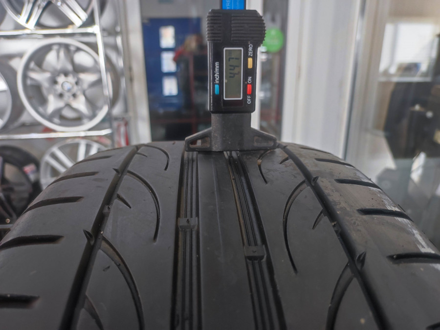 Шина Б/У 215/50 R17 Лето Hankook Ventus V12 Evo2 K-120 Кат. 4