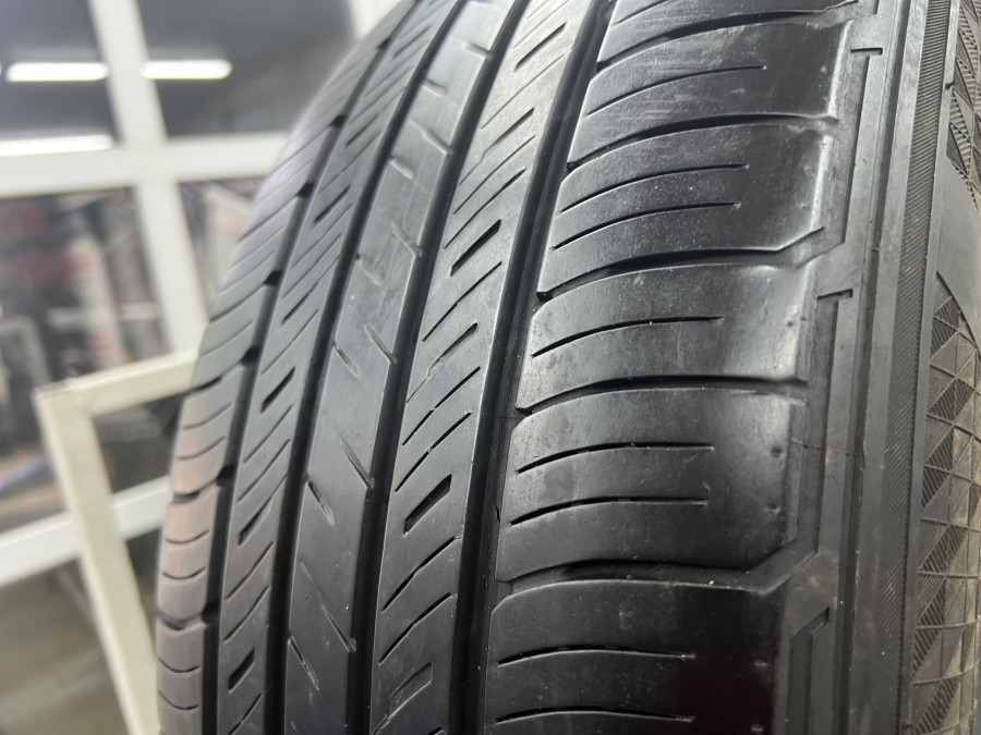 Шина Б/У 235/60 R18 Лето Kumho HP-71 Кат. 4