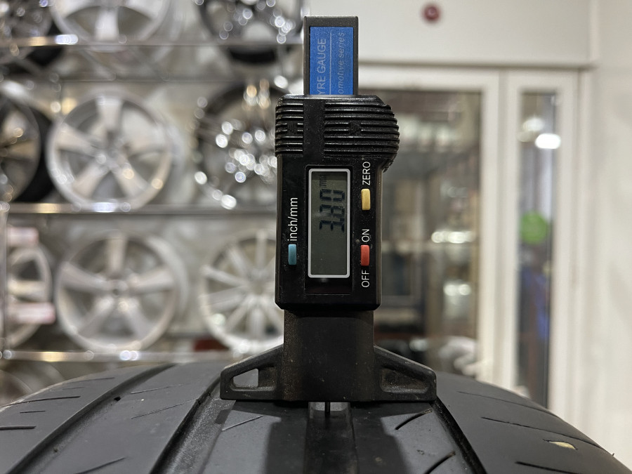 Шина Б/У 215/55 R17 Лето Tracmax X-Privilo TX3 Кат. 5