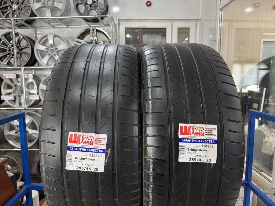 Шина Б/У 285/45 R20 Лето Bridgestone Alenza-001 Кат. 5