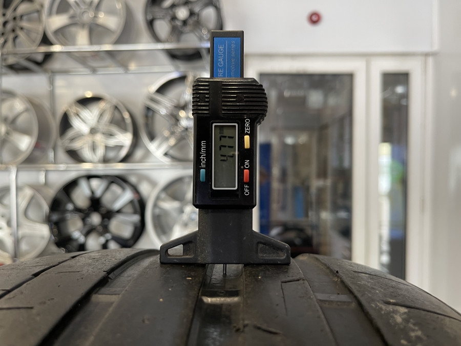 Шина Б/У 255/40 R21 Лето Continental SportContact 6 Кат. 5