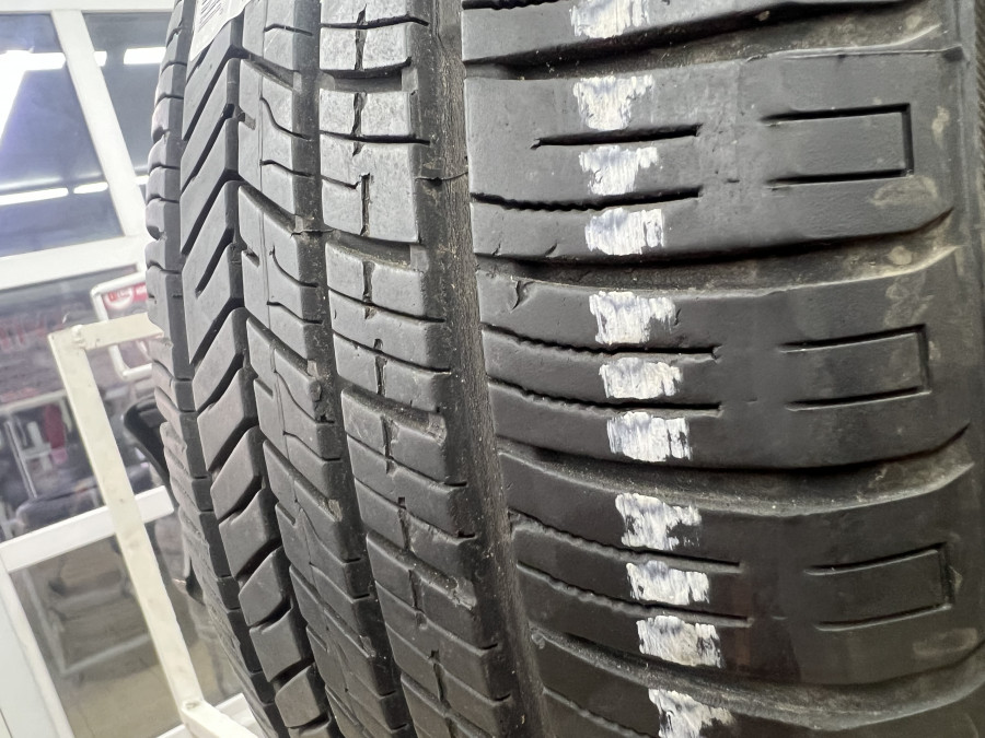 Шина Б/У 235/55 R18 Лето Yokohama Geolandar CV G058 Кат. 3