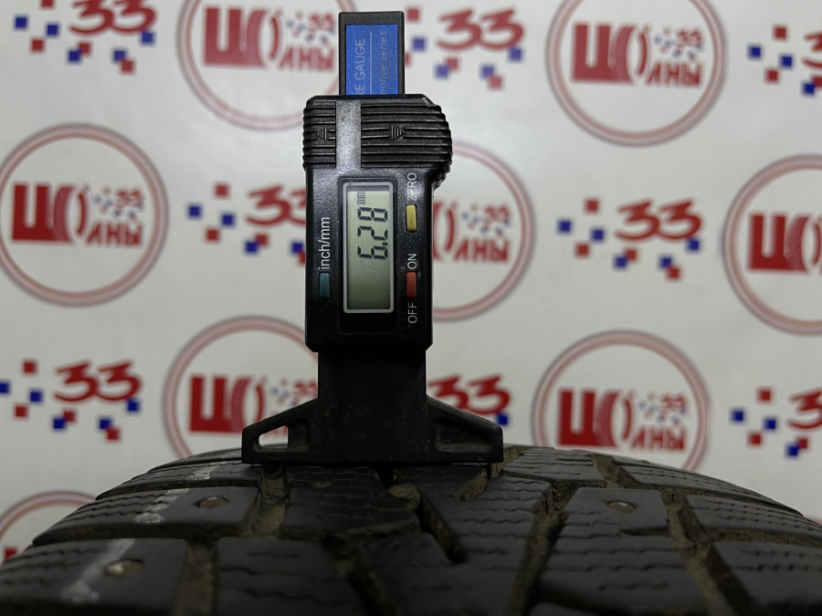 Шина Б/У 205/60 R16 Зима Шипы  Roadstone Winguard WinSpike Кат. 5