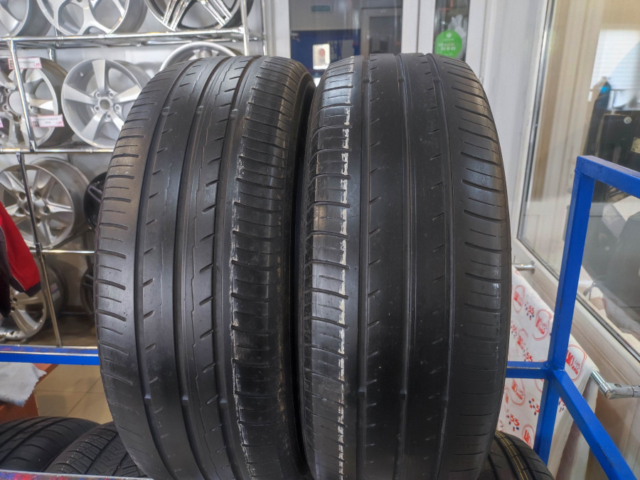 Шина Б/У 195/60 R15 Лето Yokohama ES-32 Кат. 5