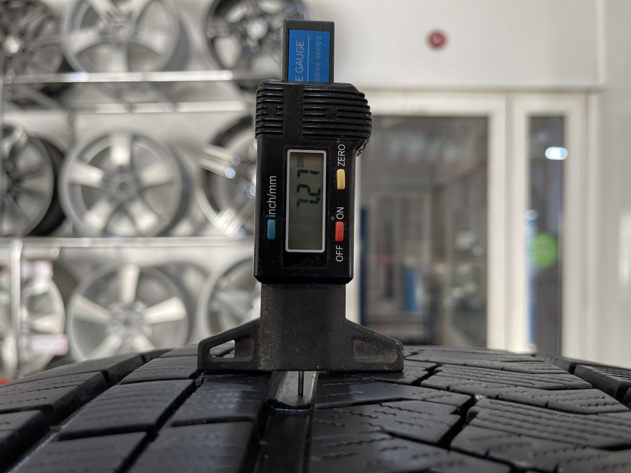 Шина Б/У 275/45 R20 Зима Triangle Snowlink PL02 Кат. 2