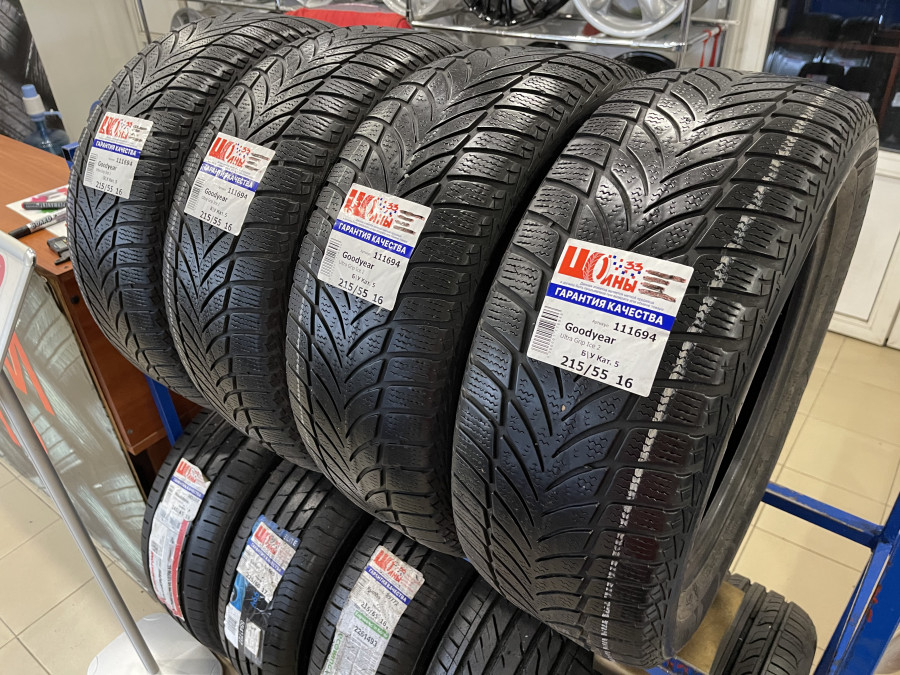 Шина Б/У 215/55 R16 Зима Goodyear Ultra Grip Ice 2 Кат. 5