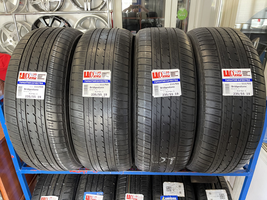 Шина Б/У 235/55 R19 Лето Bridgestone Alenza HL-33 Кат. 5