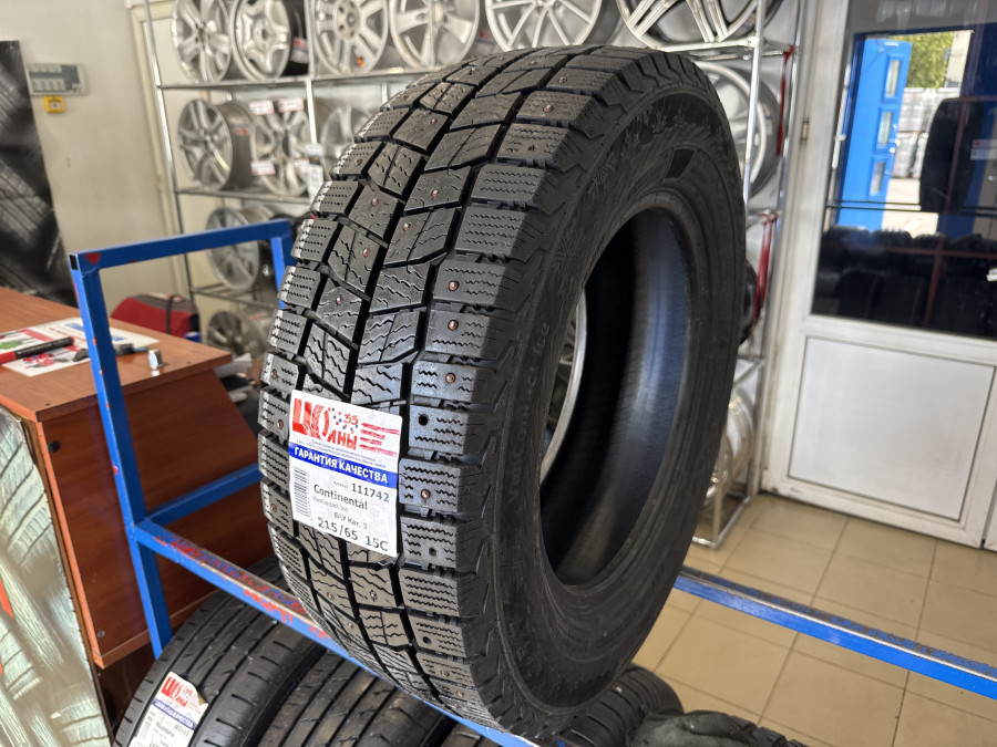 Б/У 215/65 R15C Зима Шипы  Continental VanContact Ice Кат. 3
