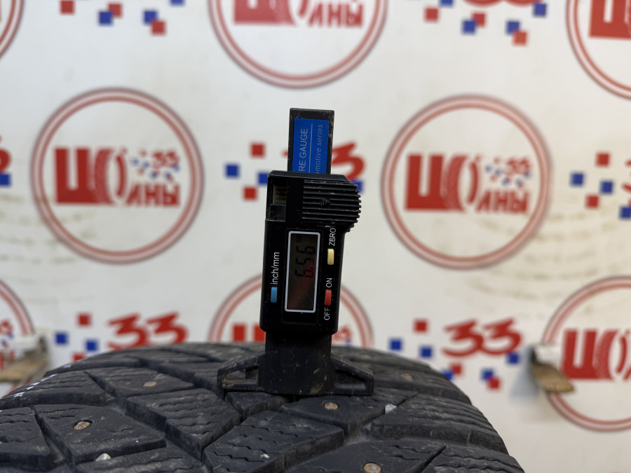 Шина Б/У 235/65 R17 Зима Шипы  Triangle PS01 Кат. 3