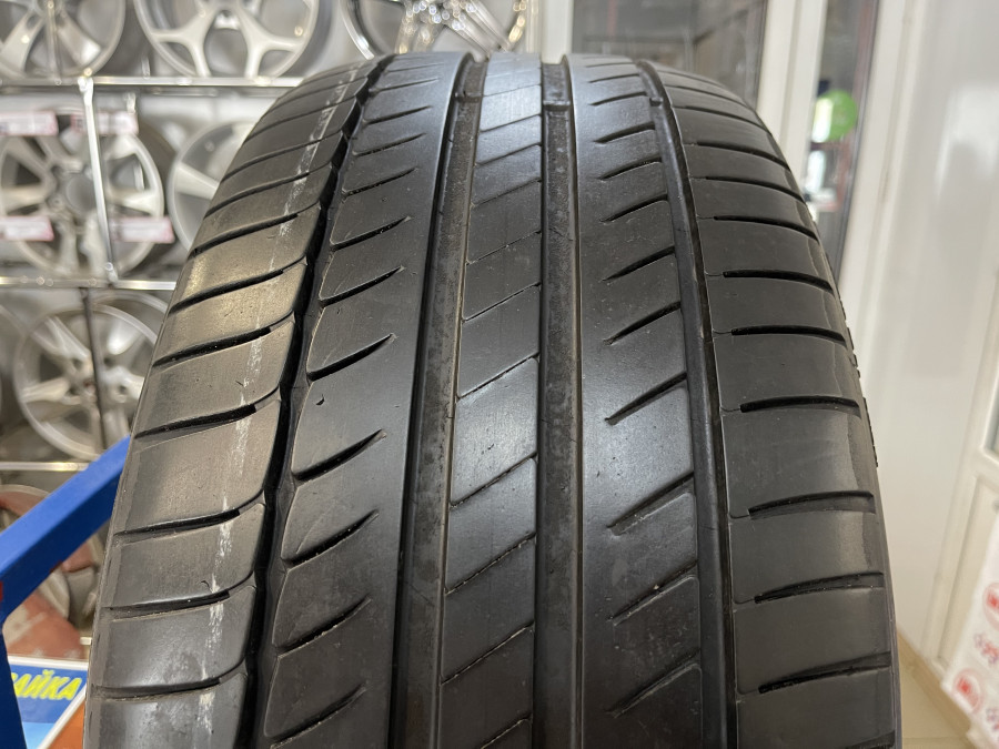 Шина Б/У 235/50 R18 Лето Michelin Primacy HP Кат. 5