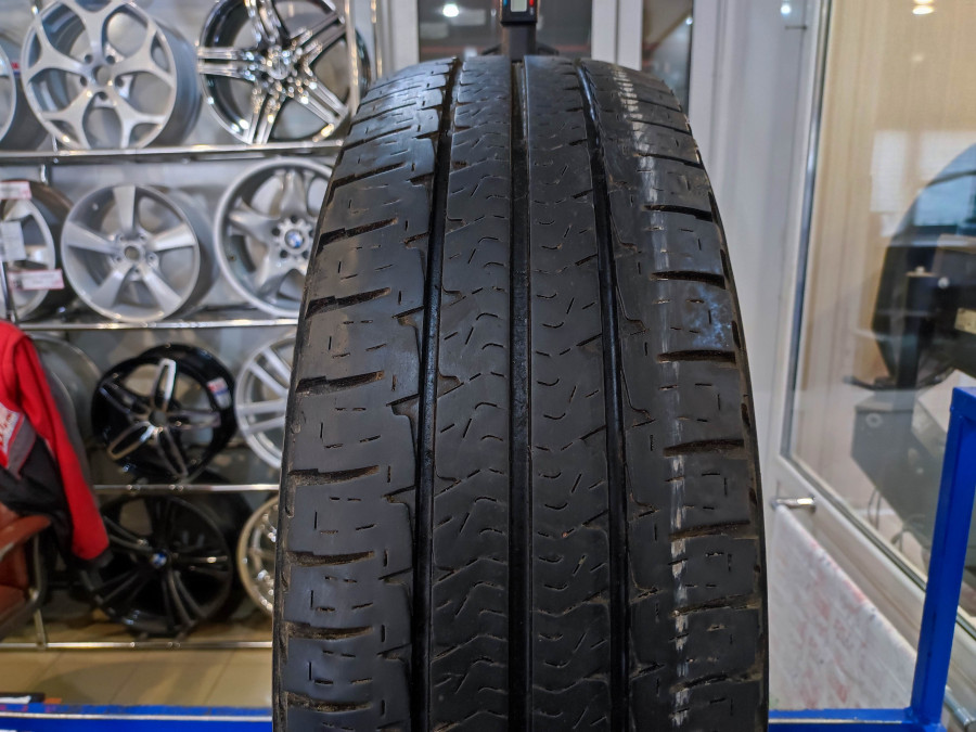 Шина Б/У 225/75 R16C Лето Michelin Agilis Camping Кат. 3