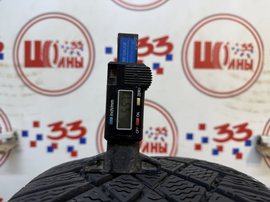Шина Б/У 215/55 R17 Зима Continental C.Viking Contact-7 Кат. 4