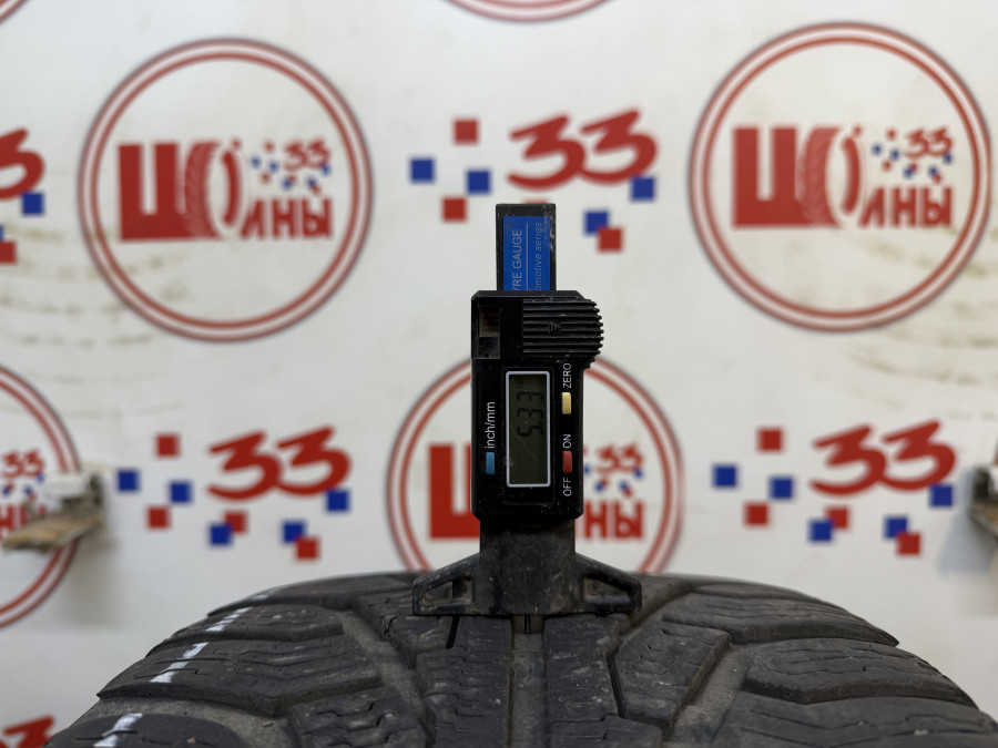 Шина Б/У 225/40 R18 Зима Uniroyal MS Plus 77 Кат. 4