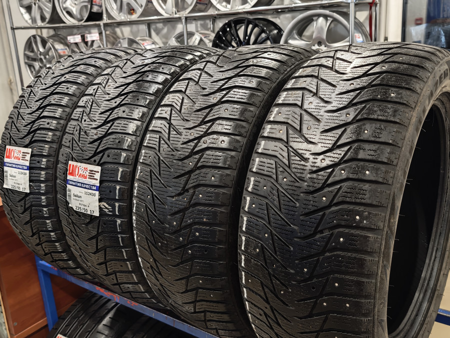 Шина Б/У 225/50 R17 Зима Шипы  Sailun Ice Blazer WST3 Кат. 4