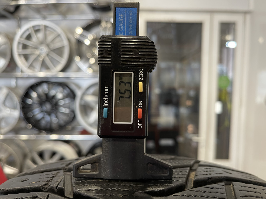 Шина Б/У 225/50 R17 Зима Шипы  Sailun Ice Blazer WST3 Кат. 4