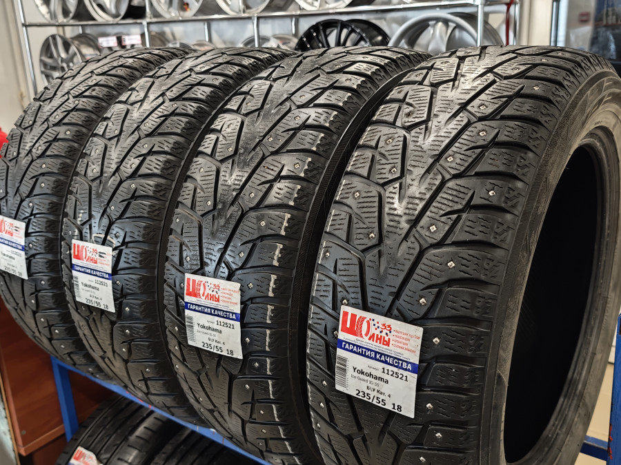 Шина Б/У 235/55 R18 Зима Шипы  Yokohama Ice Guard IG-55 Кат. 4