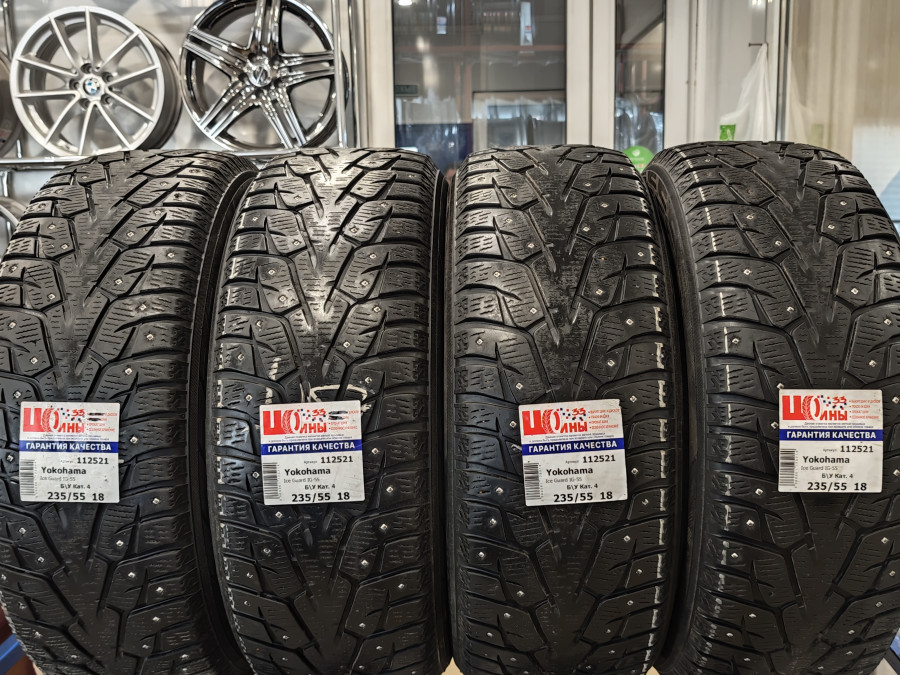 Шина Б/У 235/55 R18 Зима Шипы  Yokohama Ice Guard IG-55 Кат. 4