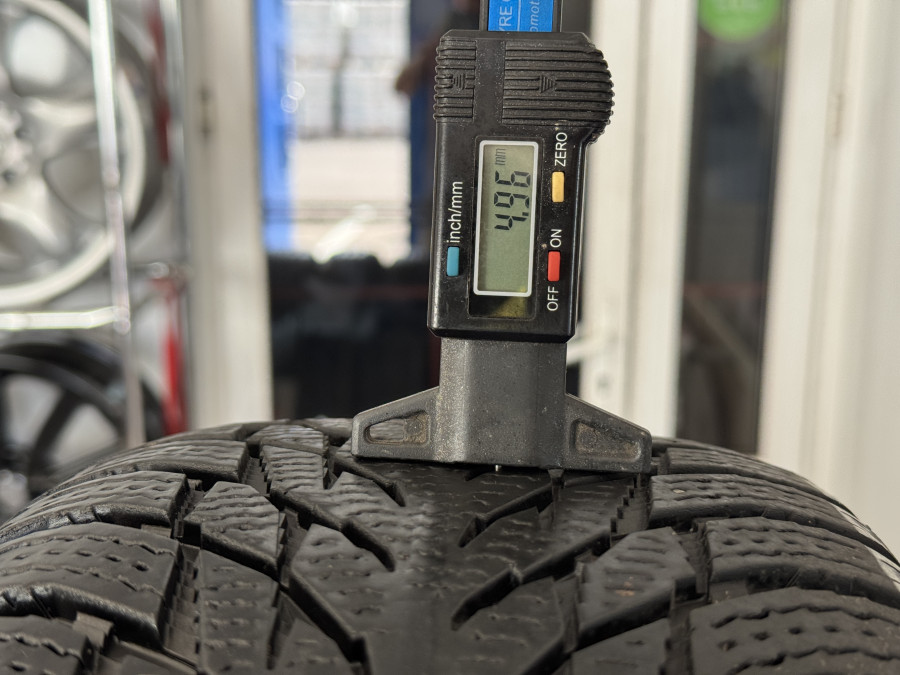Шина Б/У 195/55 R16 Зима NOKIAN HKPL R3 Кат. 4