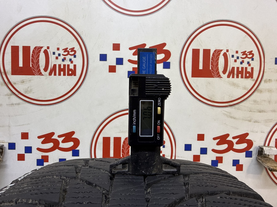 Шина Б/У 235/45 R18 Зима Triangle PL01 Кат. 2