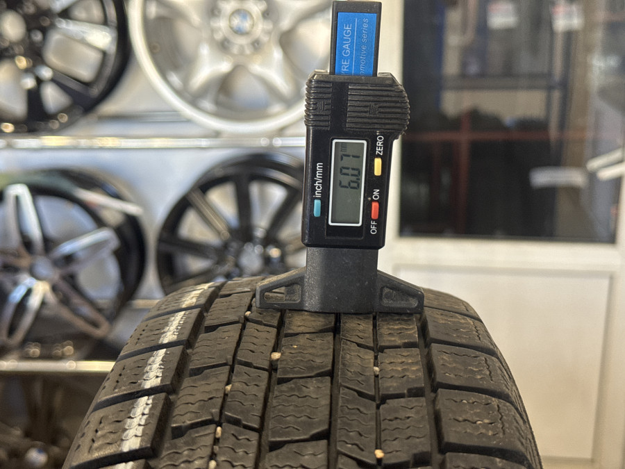 Шина Б/У 155/65 R13 Зима Dunlop DSX-2 Кат. 4