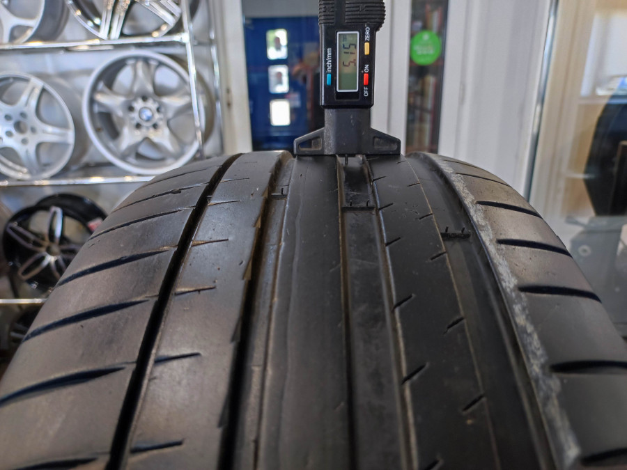 Шина Б/У 225/45 R18 Лето Michelin PILOT SPORT 4 RSC Кат. 4