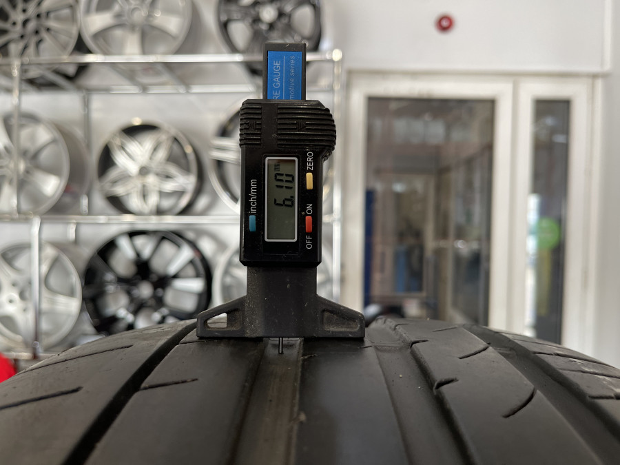 Шина Б/У 255/50 R19 Лето Falken Azenis FK-453CC Кат. 4