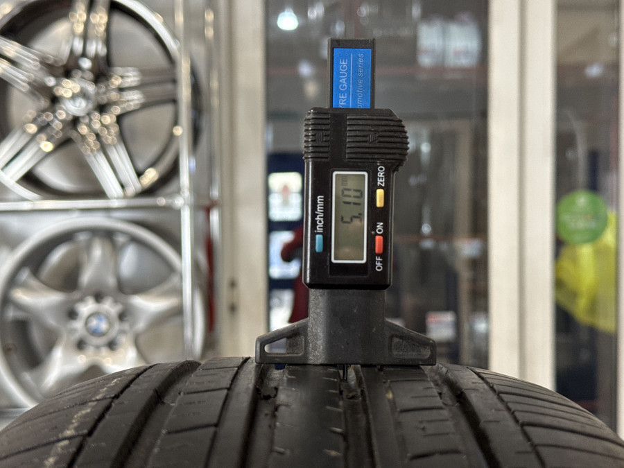 Шина Б/У 225/65 R17 Лето Vittos VSH10 Expedite Кат. 3