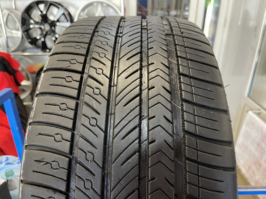 Шина Б/У 245/35 R20 Лето Michelin Pilot Sport All Season 4 Кат. 2