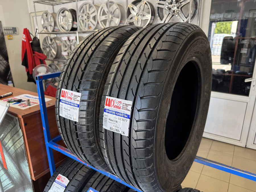 Шина Б/У 215/65 R16 Лето Maxtrek Maximus M1 Кат. 1