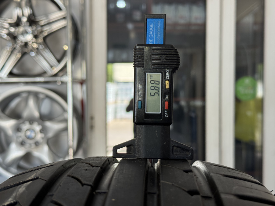 Шина Б/У 215/65 R16 Лето Maxtrek Maximus M1 Кат. 2