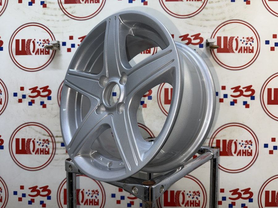 Б/У Диск Литой неоригинальный R14  Toyota Кат.В