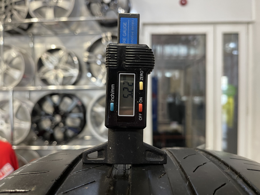 Шина Б/У 235/45 R19 Лето Continental C.Sport Contact-5 Кат. 4
