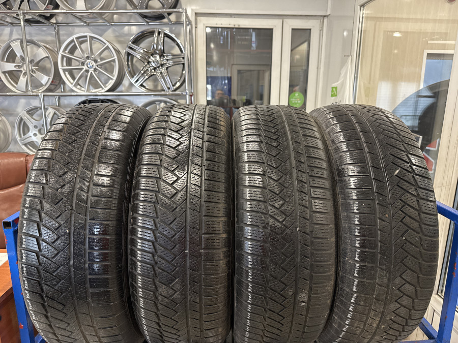 Шина Б/У 235/65 R17 Зима Continental C.Winter Contact TS-850 P Кат. 5